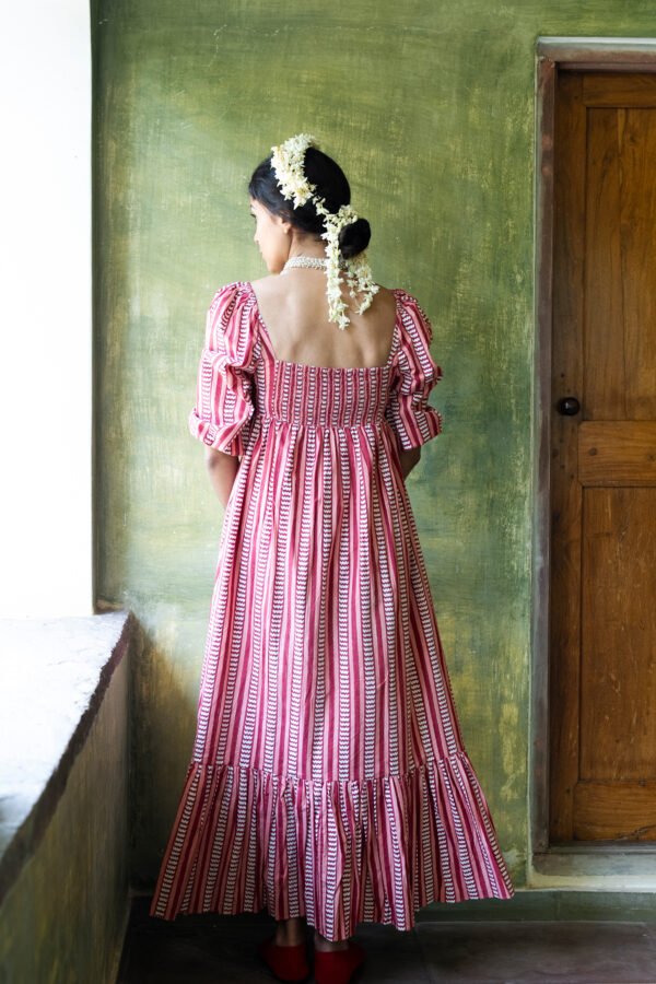 4 (8) Sharon Dress in Red Chevron Stripe